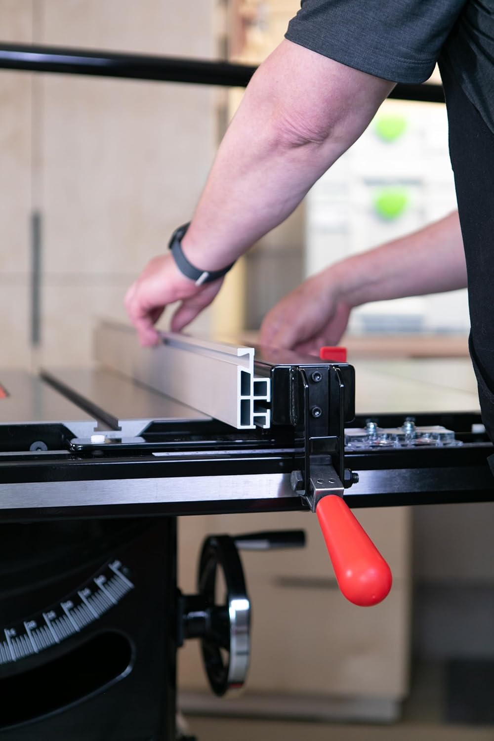 SawStop professional cabinet saw review, SawStop PCS31230 review and rating, is SawStop cabinet saw worth buying, SawStop PCS review pros cons, SawStop professional saw honest opinion, SawStop PCS31230 review verdict after extended use — long-term performance